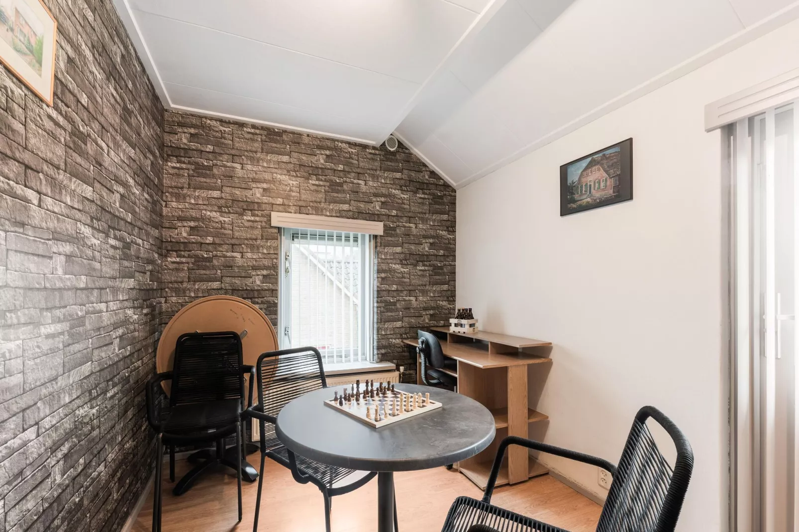 Vakantiewoning Hoevendeel-Eetkamer