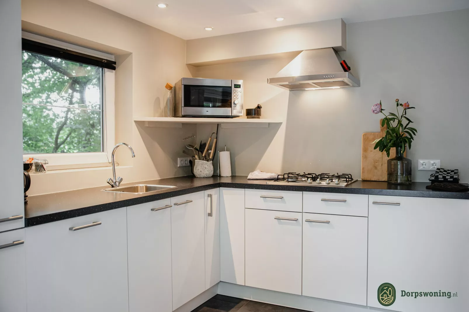 Dorpswoning In het Bos-Keuken