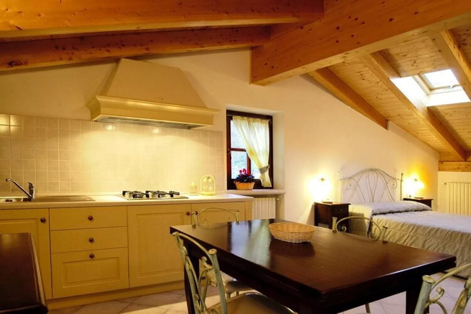 Residence Casale Pegol Tignale mono 3 Il Nido-mono 3 Il Nido-Eetkamer