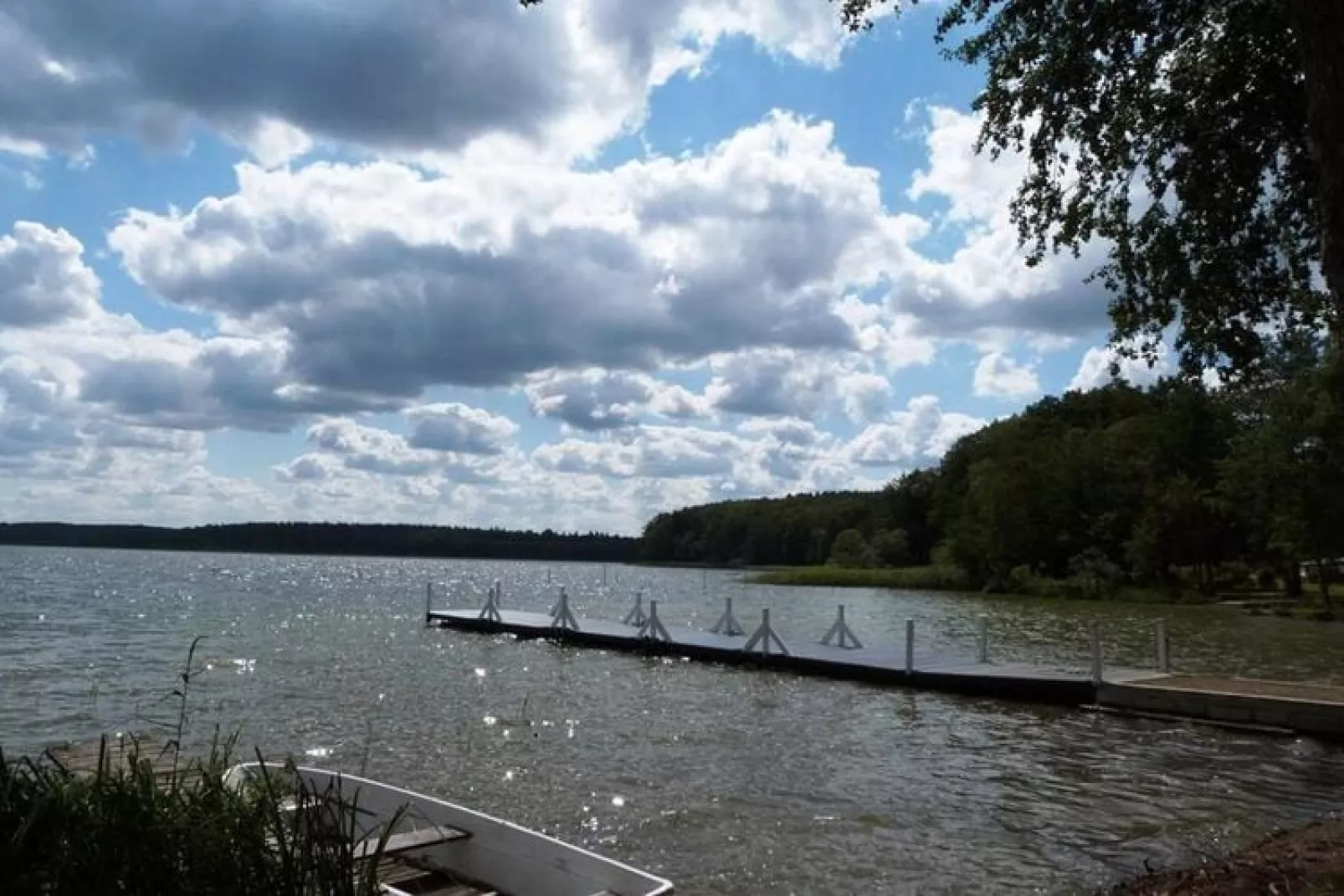 Reihenbungalow Nr 10 / Belegung 1-2 Personen-Gebieden zomer 1km