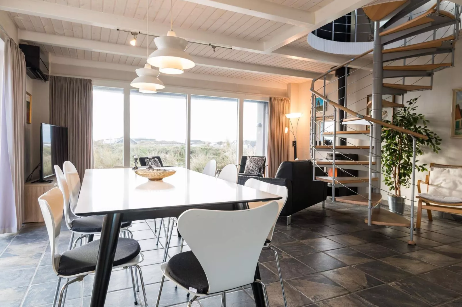Luxe Panoramische Cottage in Rindby-By Traum-Binnen