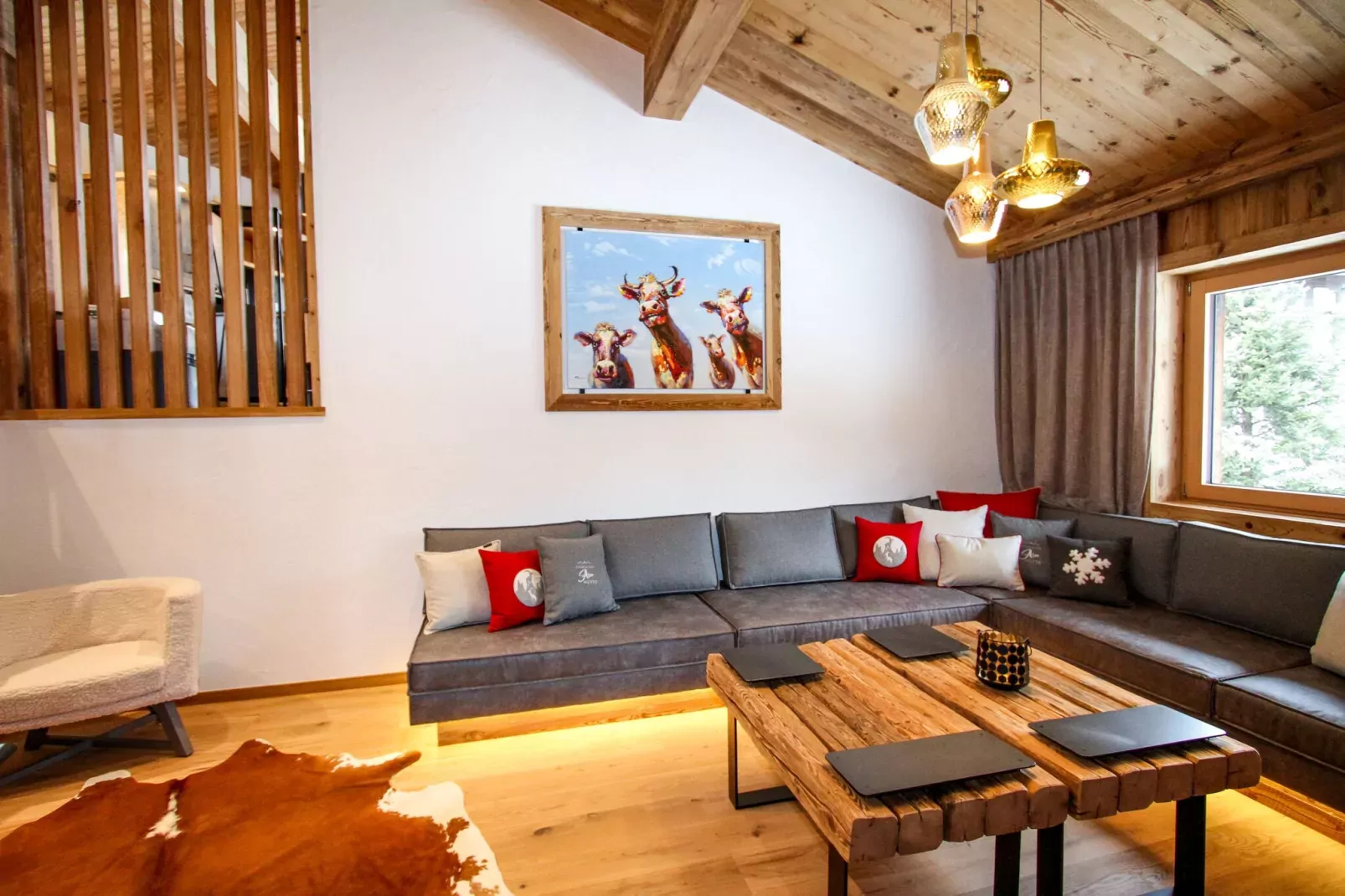 Pinzgauer Almhütte-Woonkamer