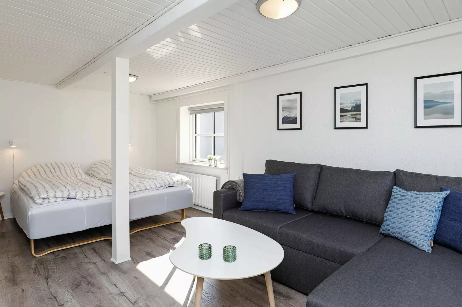 Modern vakantiehuis in Jutland met zeezicht-Binnen