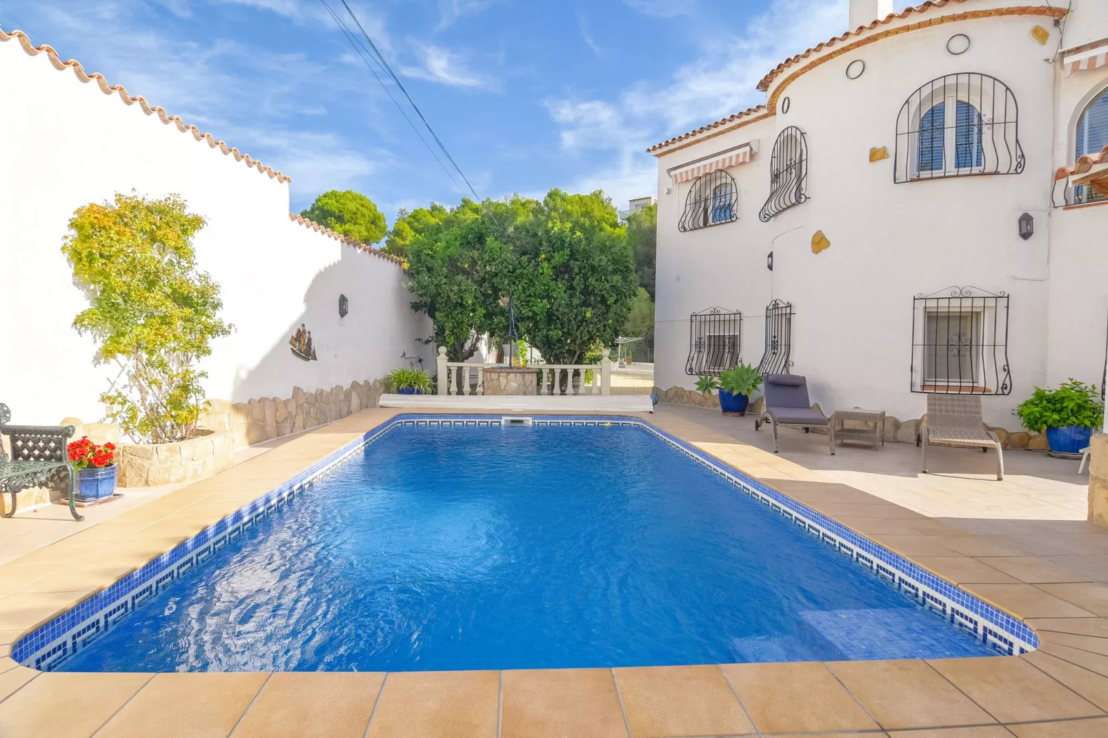 poolofhouse