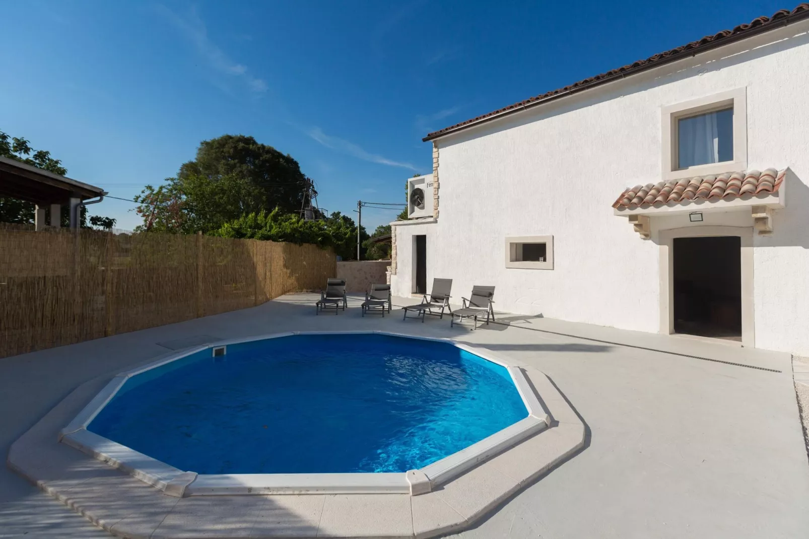Villa Rosa-Zwembad
