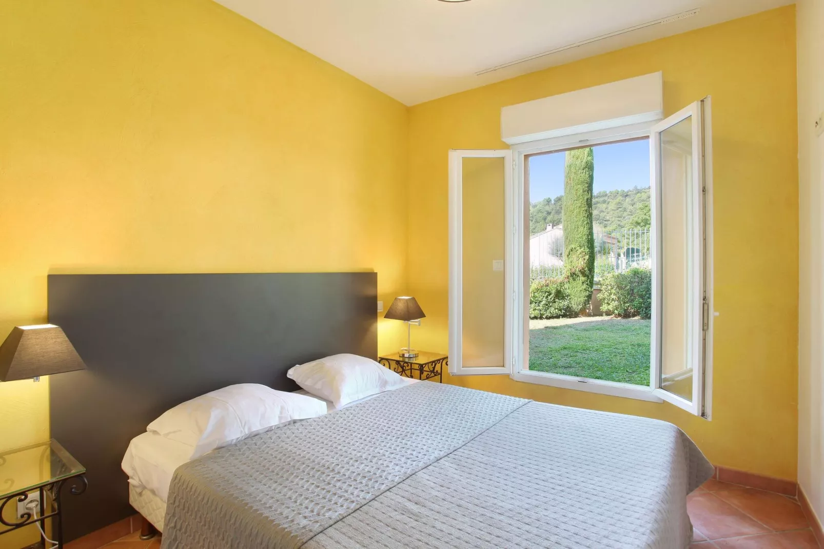 	 Résidence La Licorne de Haute-Provence 4-Slaapkamer