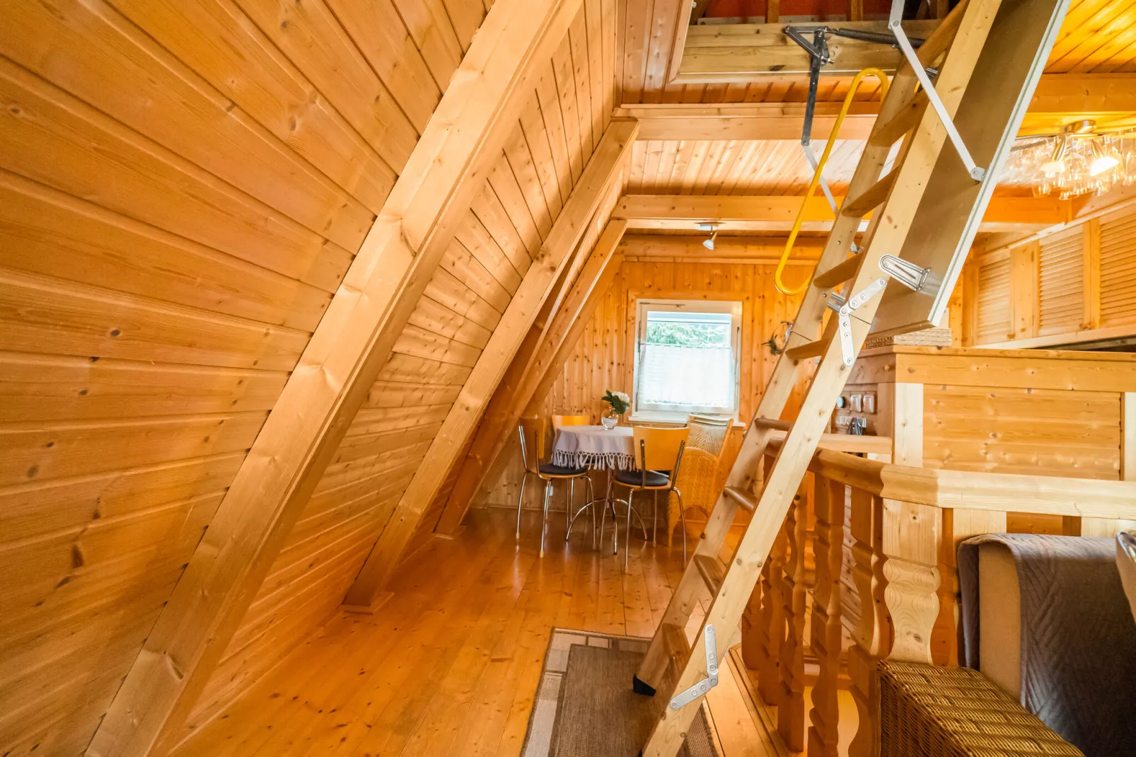 Ferienhaus Alwin-Eetkamer