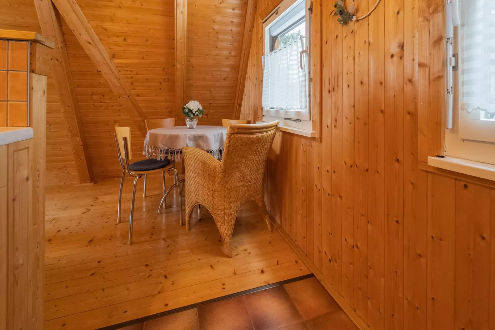 Ferienhaus Alwin-Eetkamer