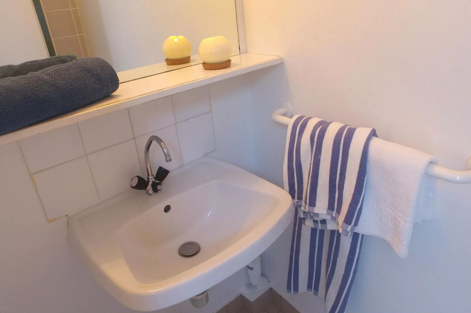 La Plage des Grands Sables Groix // Gîte 3 pcs 5 pers  et 1 bébé-Binnen