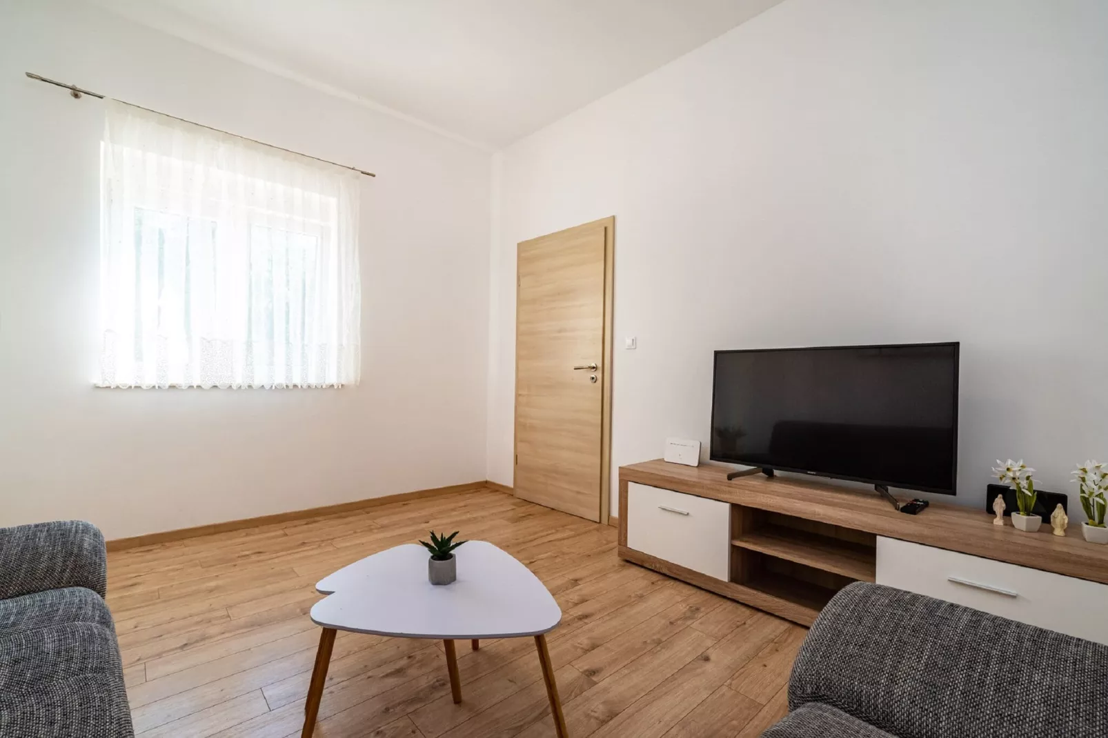 Holiday house Zara-Woonkamer
