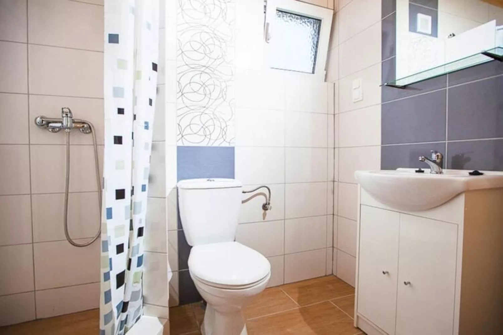 Domki wakacyjne 35 m2 dla 3 osób Rewal-Badkamer