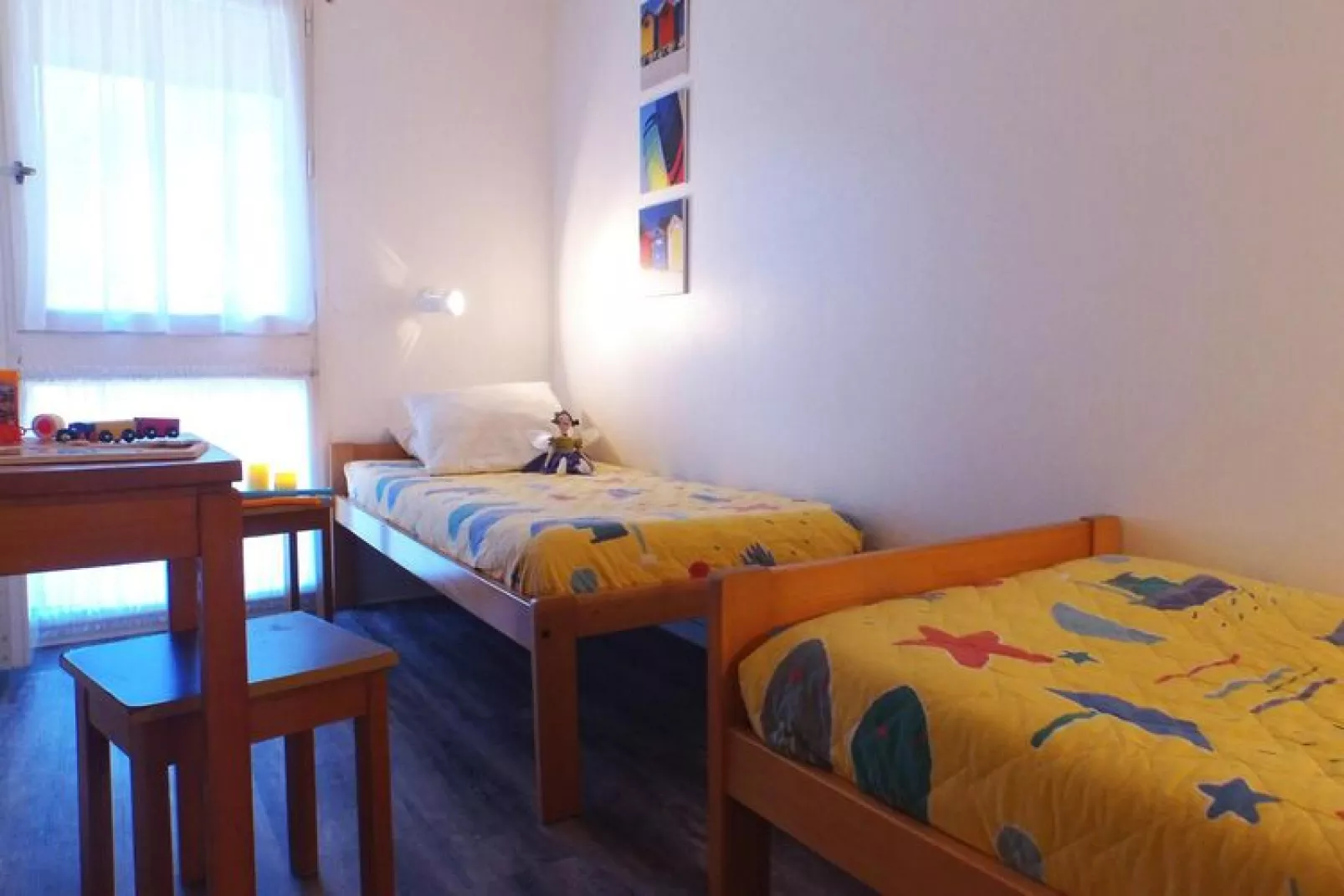 Holiday resort Soulac-sur-Mer Bordeaux Médoc - Soulac-sur-Mer // Gîte 3 pcs 5 pers et 1 bébé-Slaapkamer