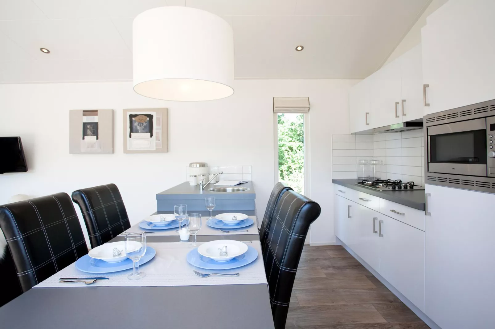 Resort Buitenhuizen 8-Keuken