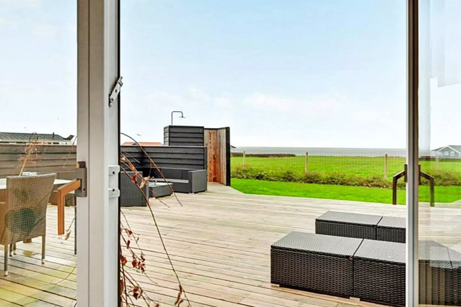 Modern huis met spa -- By Traum Ferienwohnungen-Buitenlucht