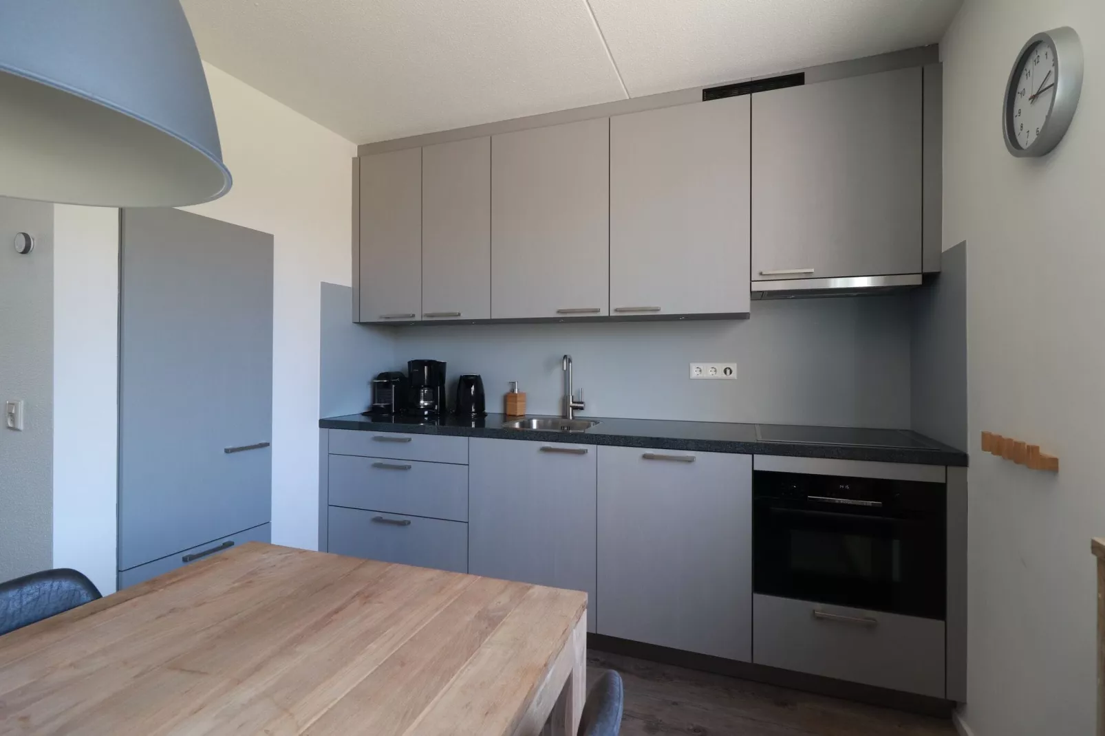 Beach Resort Makkum 29-Keuken