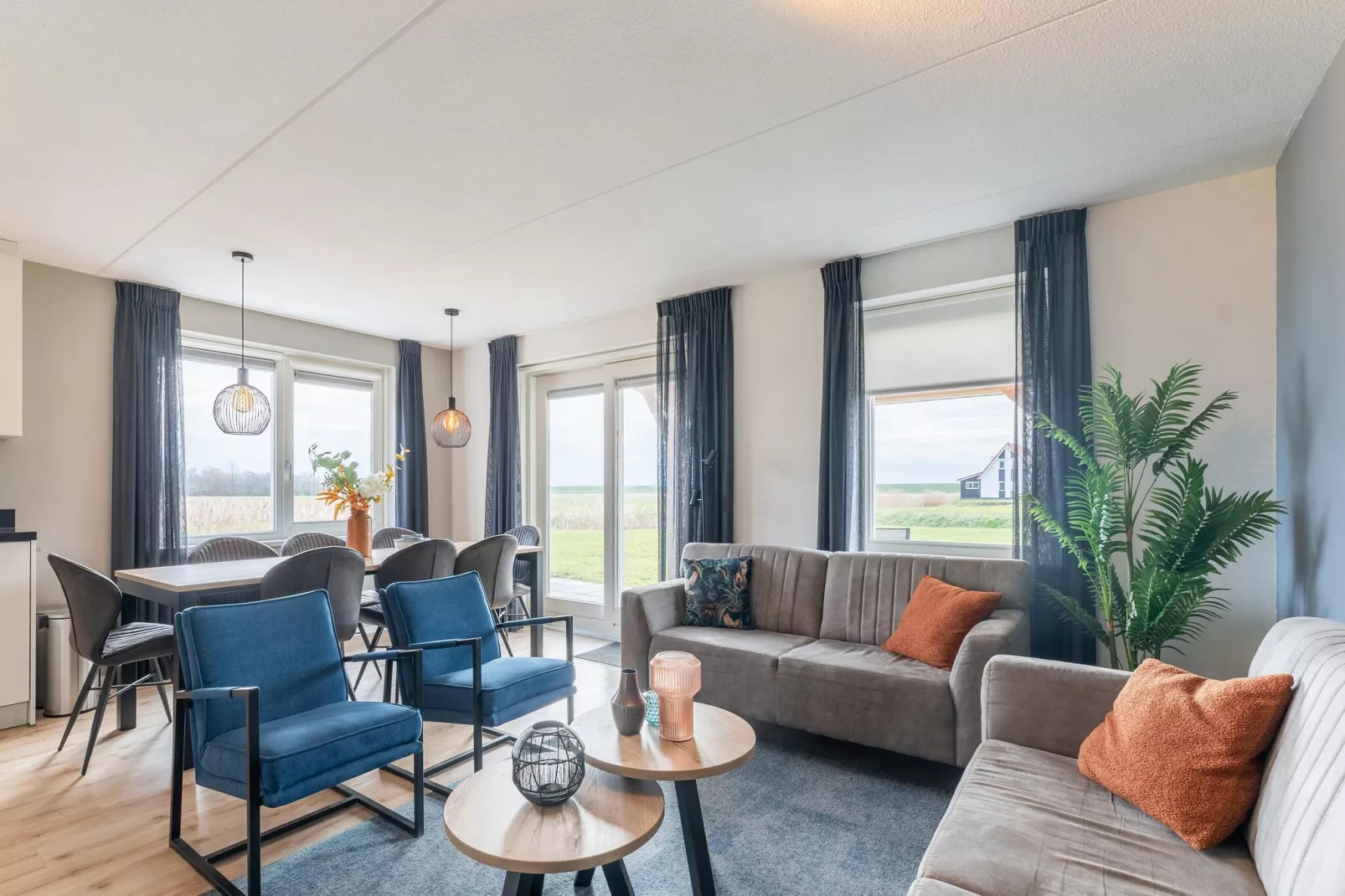 De Kluut Huis Nr 12-Woonkamer
