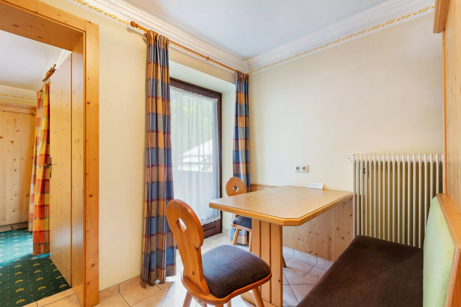 Apartment Nora 1-Eetkamer
