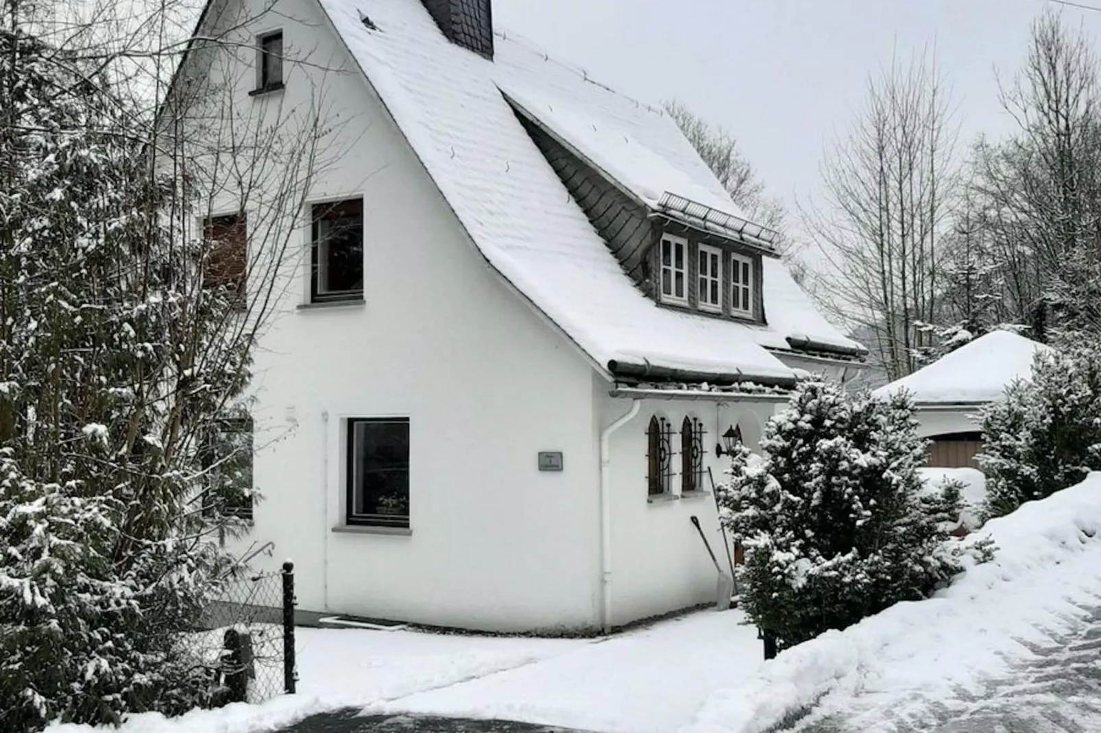 Am Hömberg-Exterieur winter