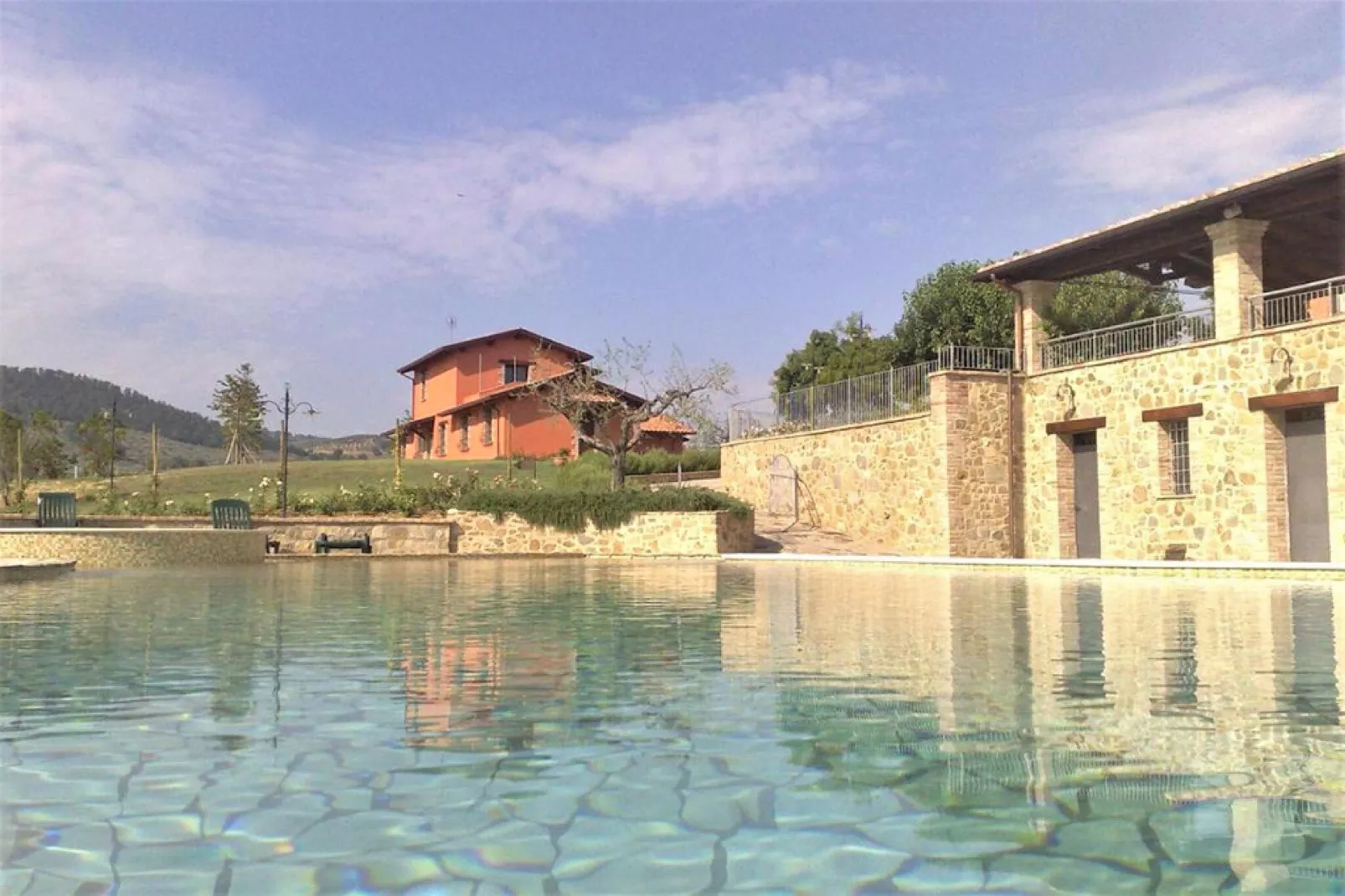 Perugino - Bilo 4 Montefalco-Buitenkant zomer